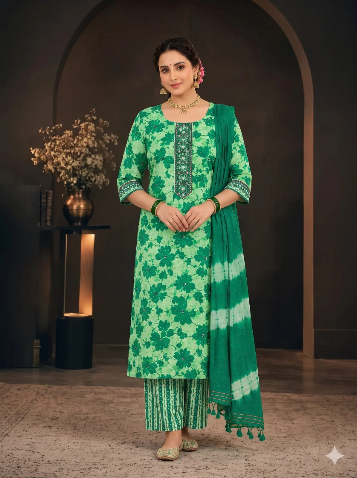 The Kurti Shop Premium Floral Kurtis with Tailored Silhouette