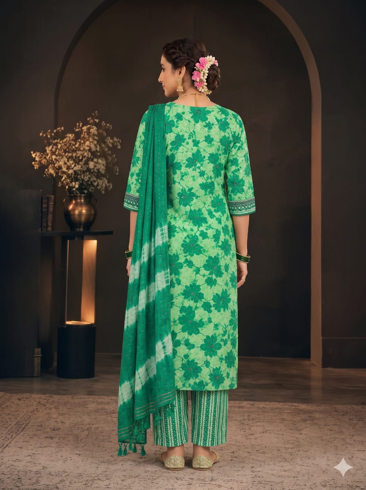 The Kurti Shop Premium Floral Kurtis with Tailored Silhouette view 2