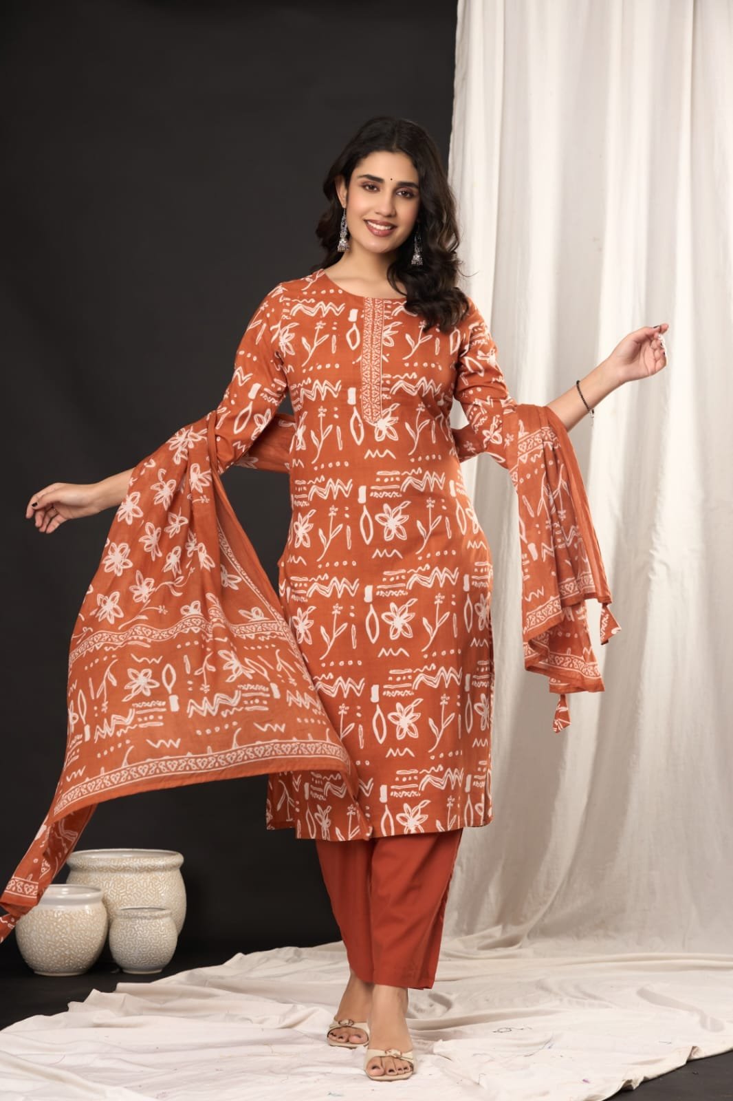Printed Cotton Kurta Set with Dupatta | The Kurti Shop view 5