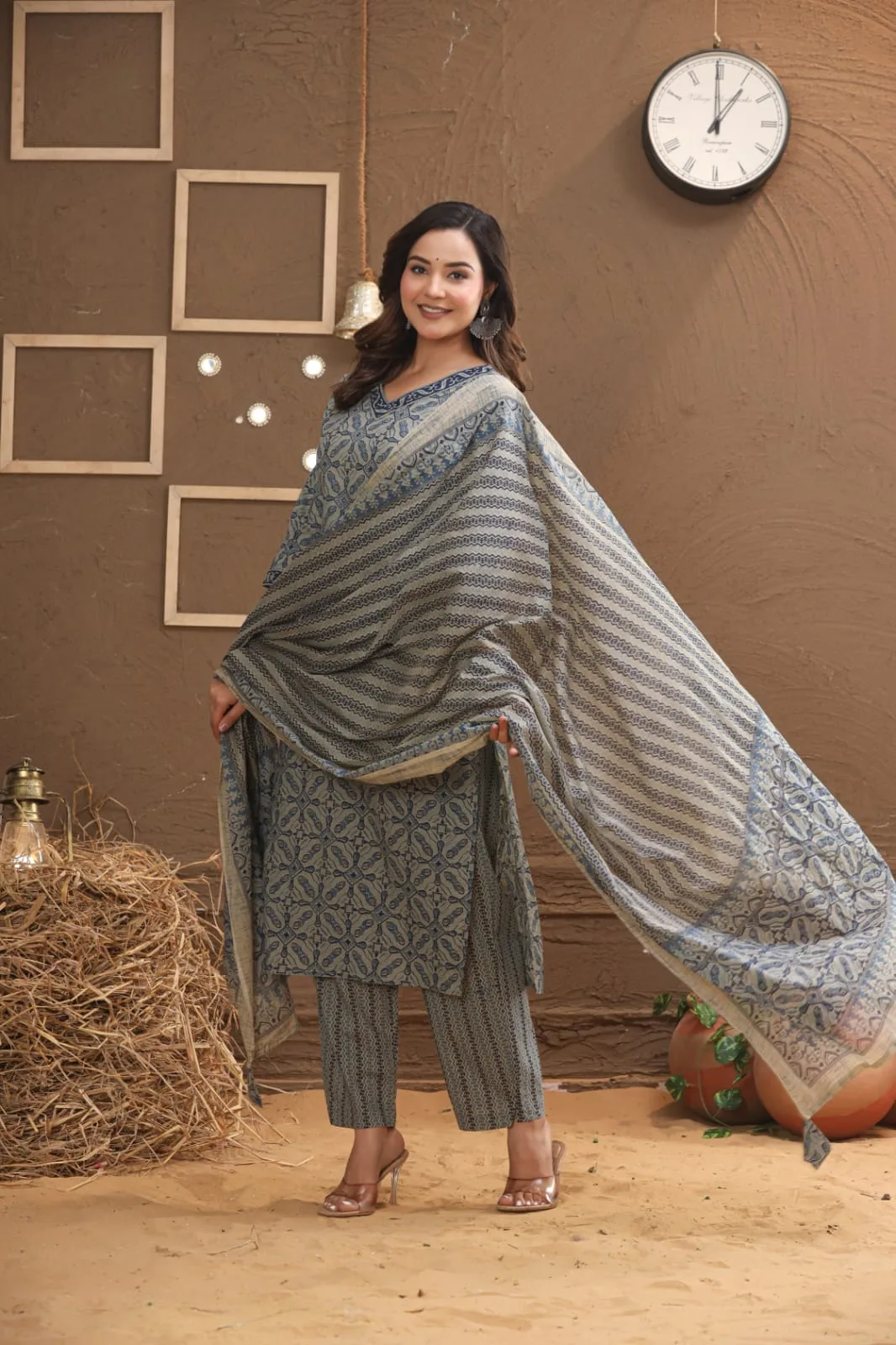 The Khurti Shop Printed Cotton Straight Kurti with Straight Pants and Printed Dupatta Set view 6