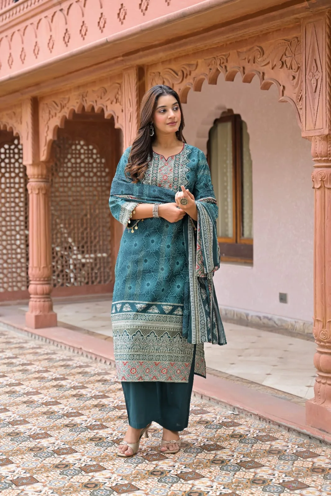 The Kurti Shop Women's Pure Cotton Traditional Printed Straight Kurti Pant with Matching Dupatta Set