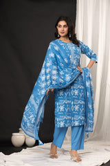 Trending floral print straight kurti with matching trousers and dupatta set.