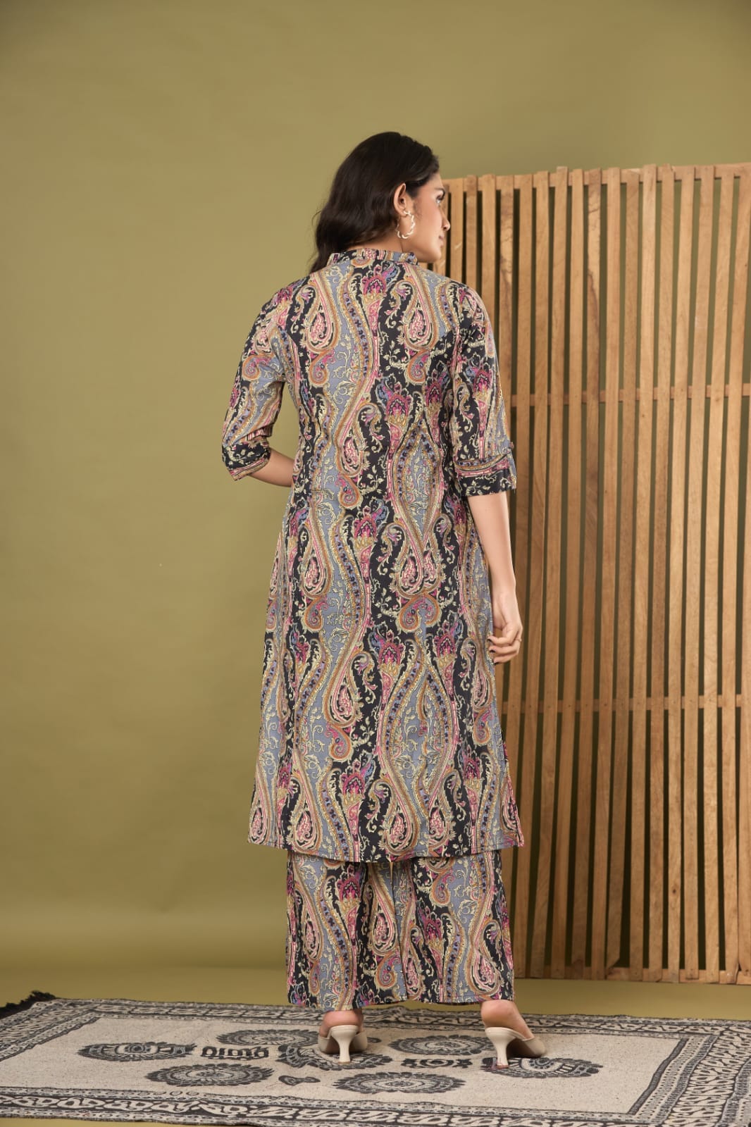 the kurti shop, the kurti shop kurta set, paisley printed kurti, women cotton kurta set, kurti palazzo set with pocket, mandarin collar kurta set, office wear ethnic set, 3/4 sleeve straight kurti, ladies kurta palazzo set, traditional cotton dress, daily wear kurti set, multicolor printed kurta, ready to wear kurti palazzo, ethnic straight kurta with palazzo, printed kurta set with pockets, casual summer cotton kurti pant