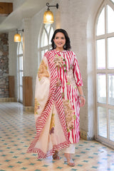 Women Floral Printed Straight Kurta with Pants – Stylish 3 Piece Ethnic Set