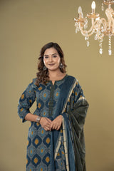 Women's designer geometric print straight kurti paired with trousers and printed dupatta