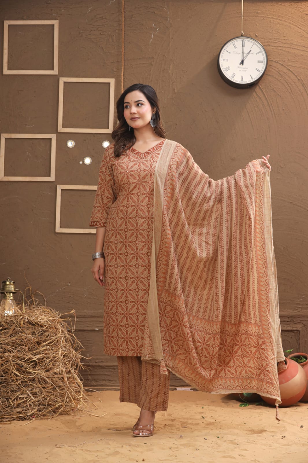 The Kurti Shop, Women Ethnic Wear, Abstract Printed Kurta Set, Cotton Straight Kurti, Printed Suit with Dupatta, Daily Wear Ethnic Set, Casual Office Wear Kurti, 3 Piece Cotton Suit