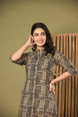 the kurti shop, women cotton kurti set, printed kurta pant set, kurti with pocket, black geometric print kurti, mandarin collar kurta set, office wear ethnic set, 3/4 sleeve straight kurti, ladies kurta pant set, traditional cotton dress, festive daily wear kurti, ethnic trousers combo set, ready to wear kurti pant