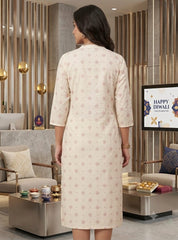 #TheKurtiShop #ShortKurti #CottonKurti #OfficeWearKurti #DailyWearEthnic #WorkwearFashion #TunicTop #ShortKurtaForJeans #IndoWesternLook #CasualKurti #PureCottonKurtis #WomensEthnicWear